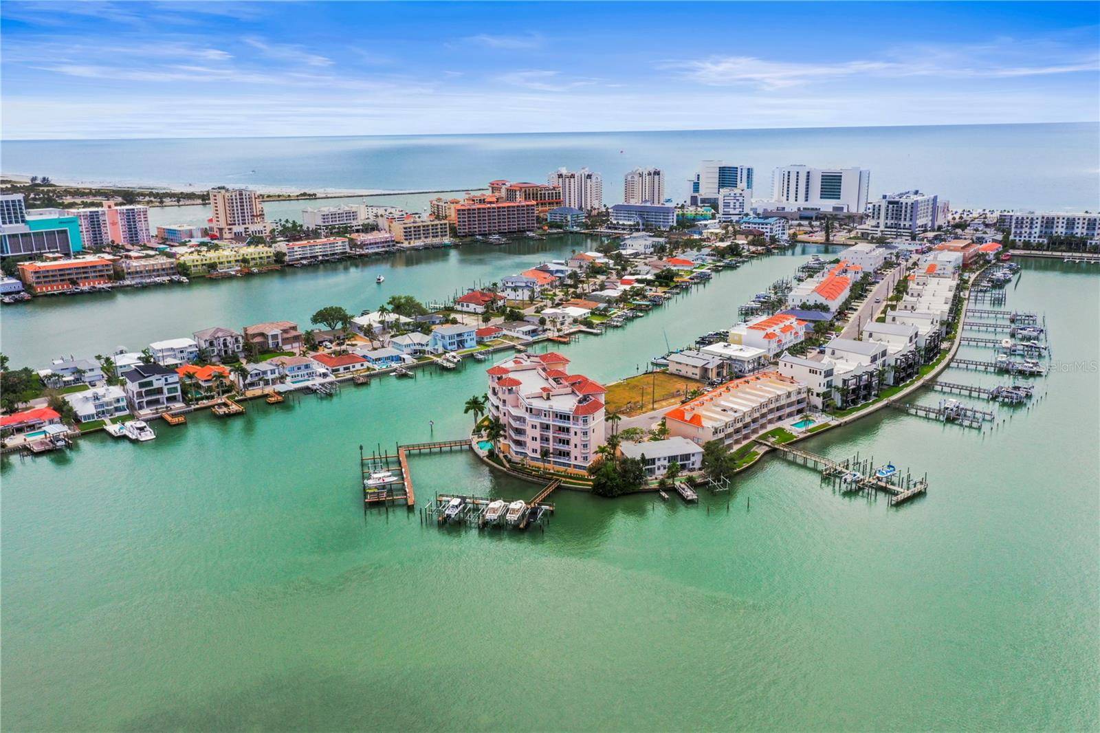 Clearwater Beach, FL 33767,205 BRIGHTWATER DR #101