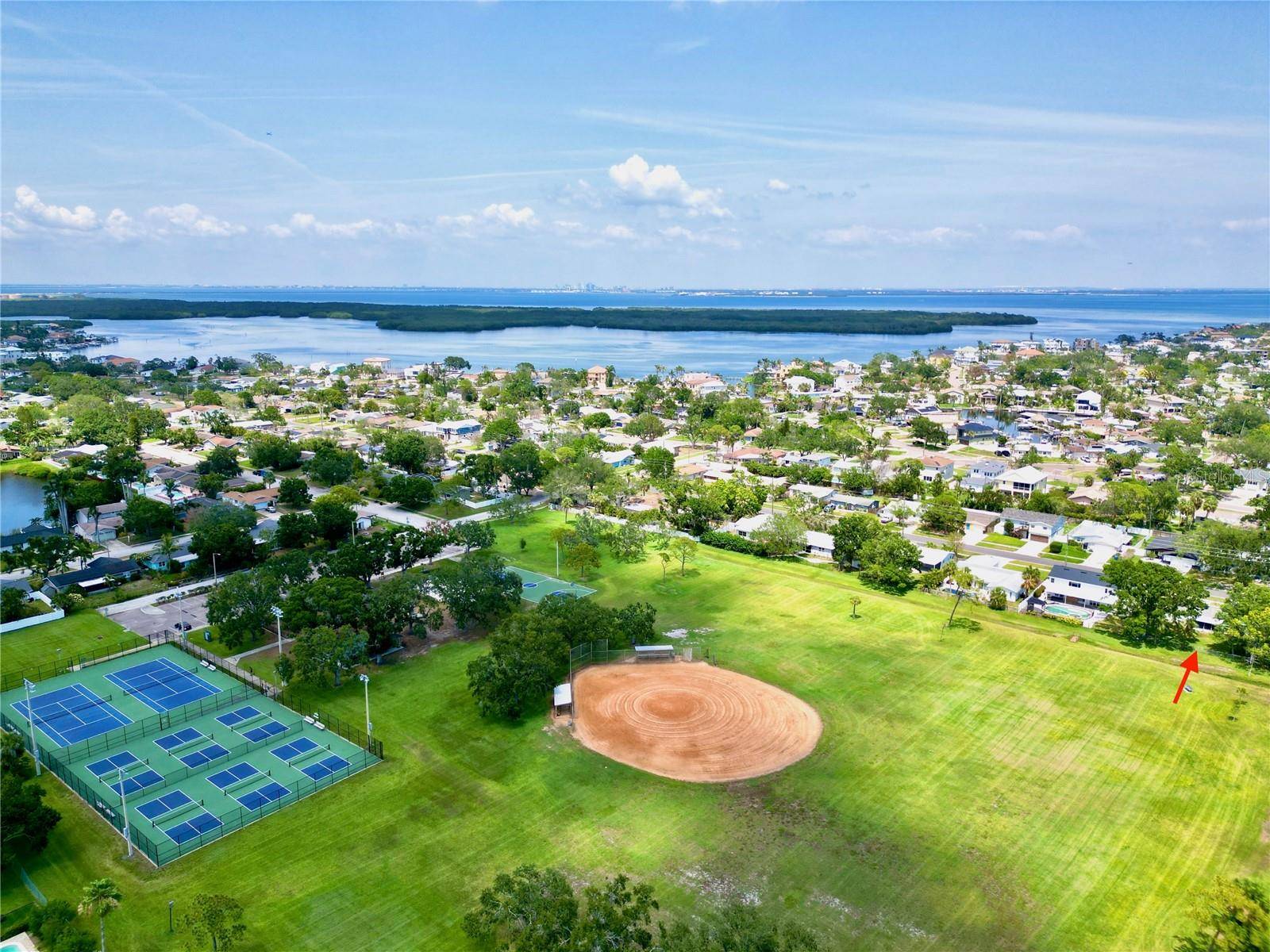 St Petersburg, FL 33703,5340 DENVER ST NE