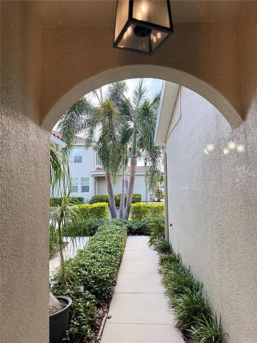 St Petersburg, FL 33703,5229 5TH WAY N
