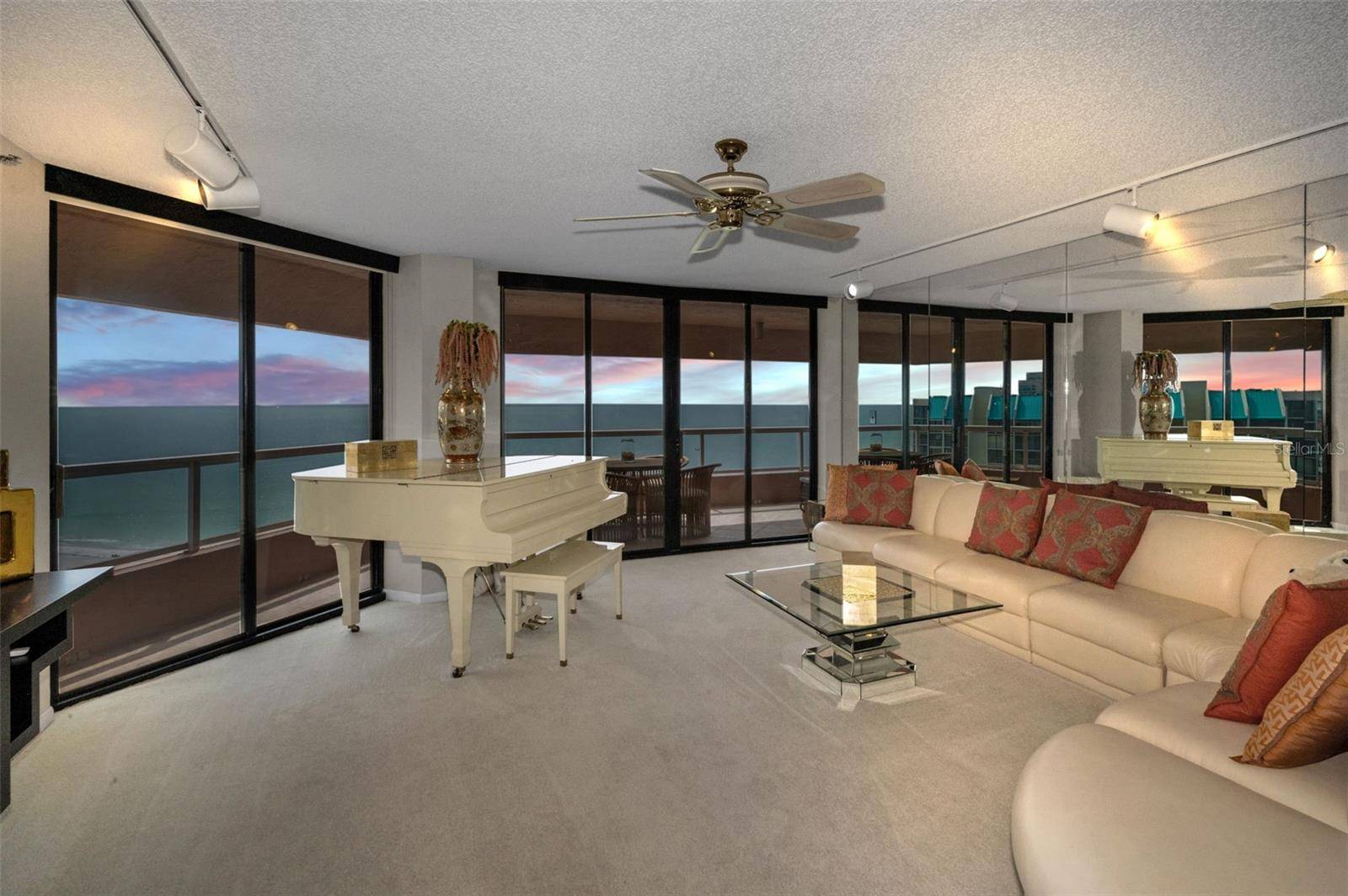 Clearwater Beach, FL 33767,1340 GULF BLVD #16A