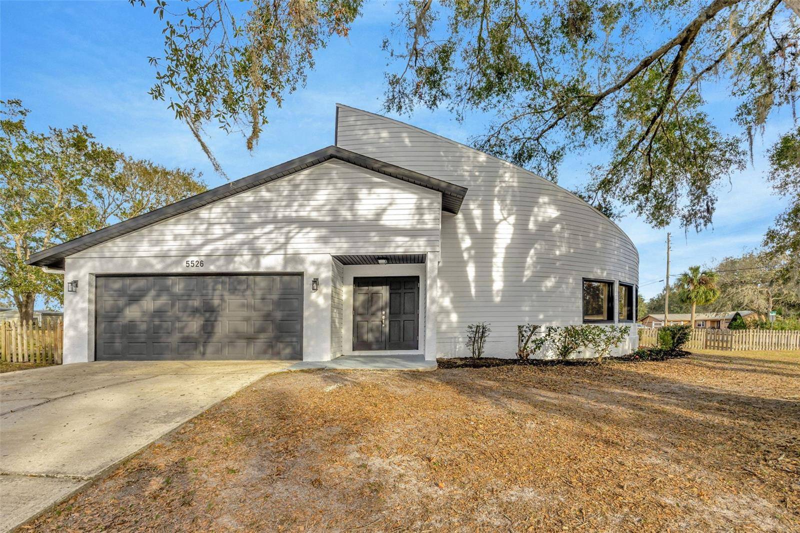 Zephyrhills, FL 33541,5526 SOUTHERNVIEW DR