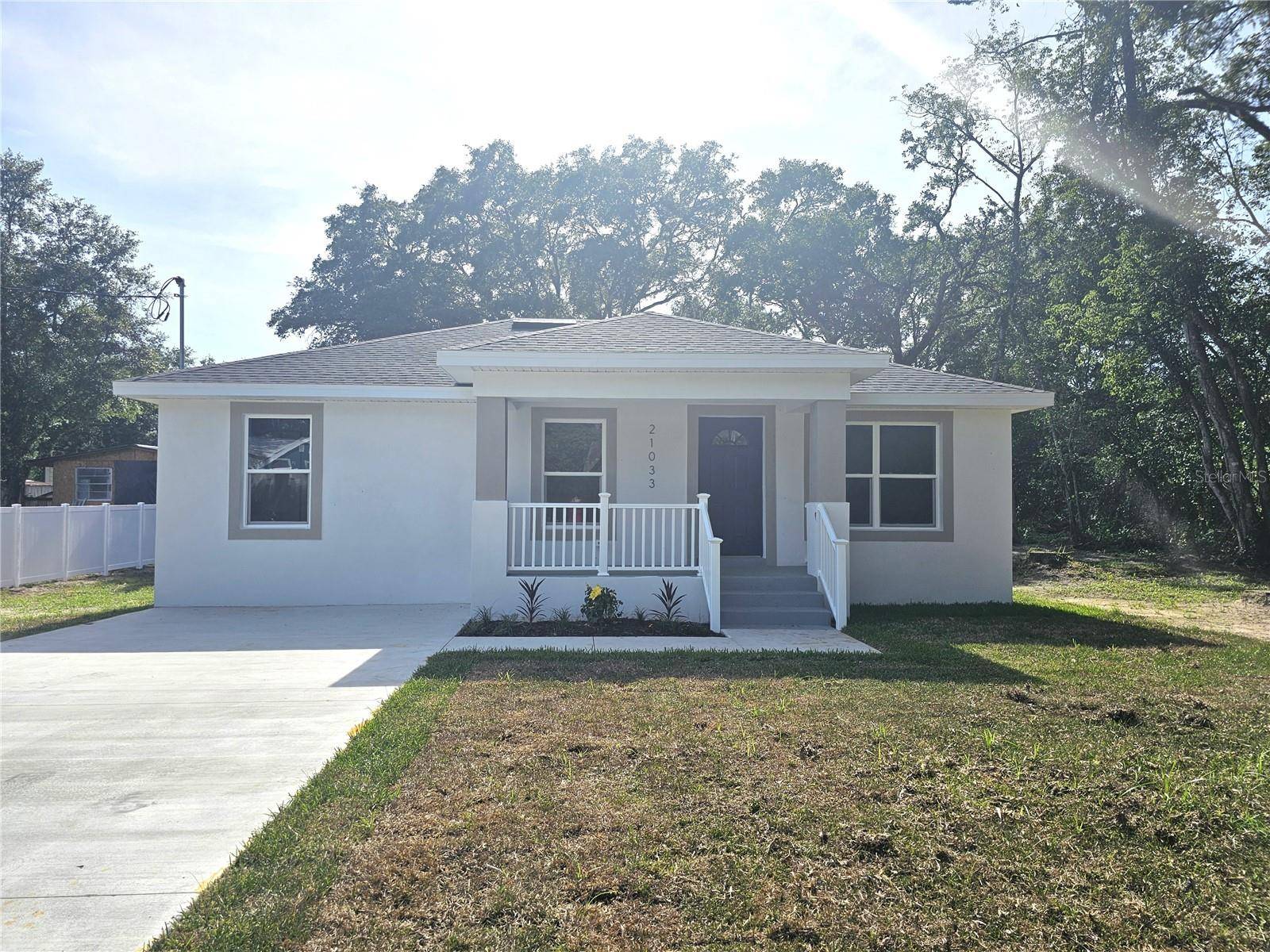 Dade City, FL 33523,21033 MARKET ST