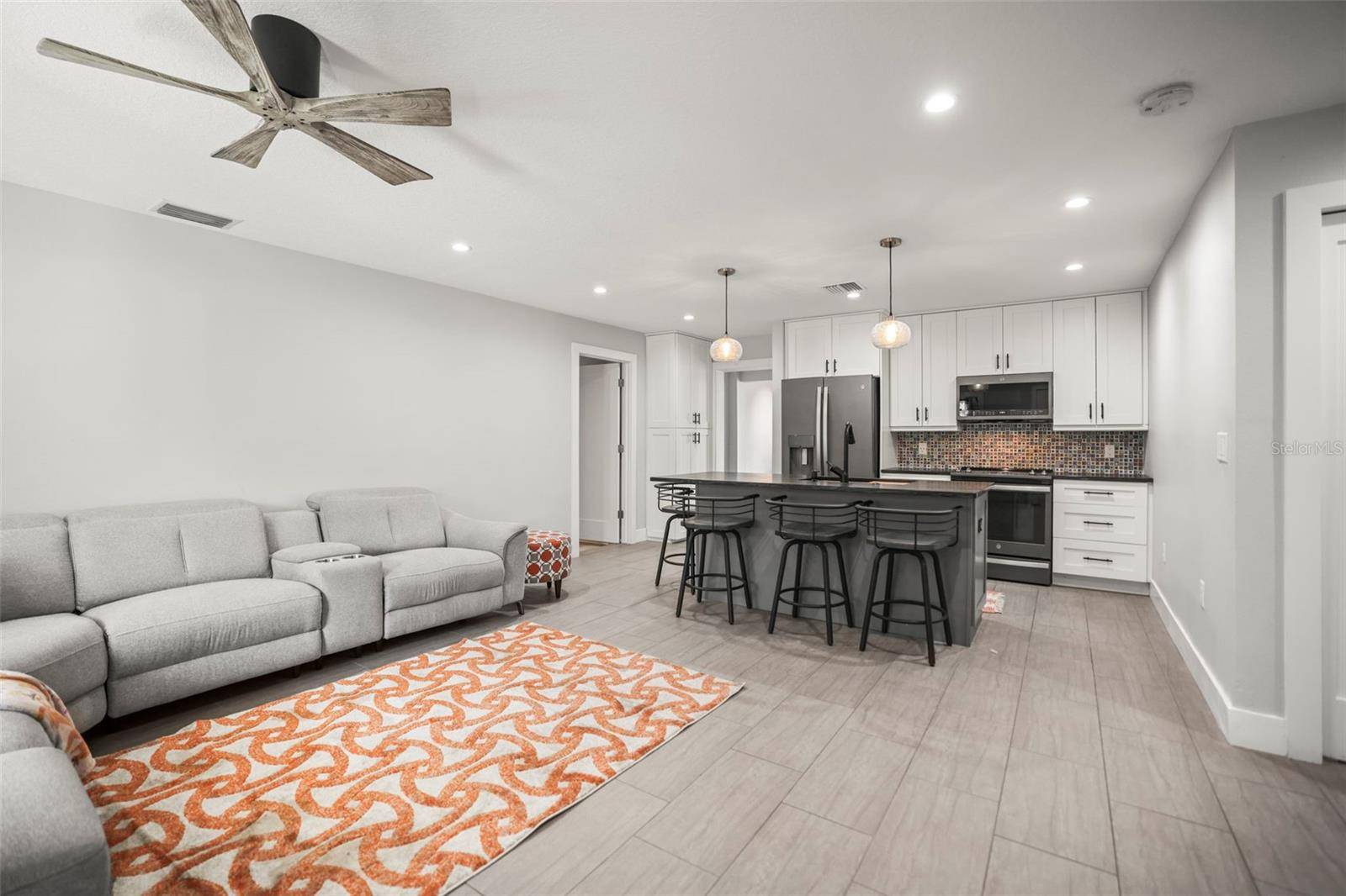 Dunedin, FL 34698,1516 SANTA ANNA DR