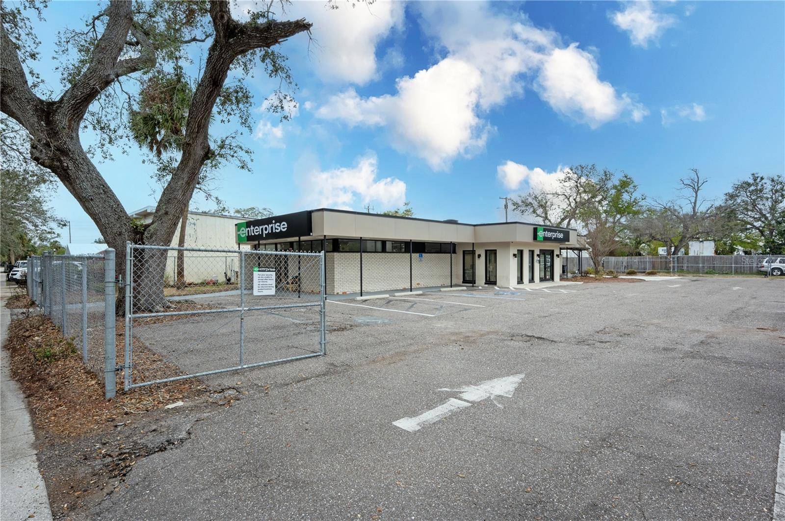 St Petersburg, FL 33705,313 18TH AVE S