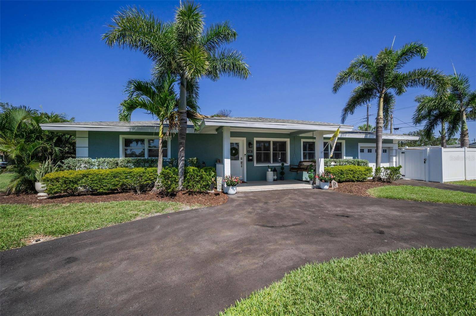 St Petersburg, FL 33703,4191 MAPLE ST NE