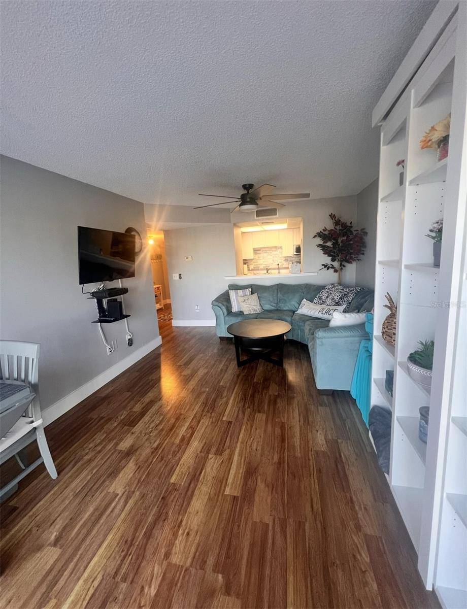 Clearwater Beach, FL 33767,51 ISLAND WAY #309