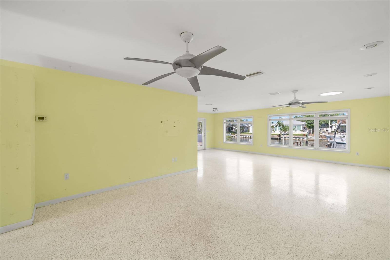 St Petersburg, FL 33703,3932 SHORE ACRES BLVD NE