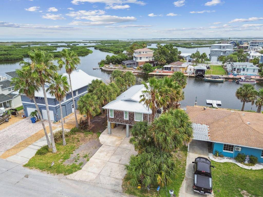 Hernando Beach, FL 34607,3285 MINNOW CREEK DR