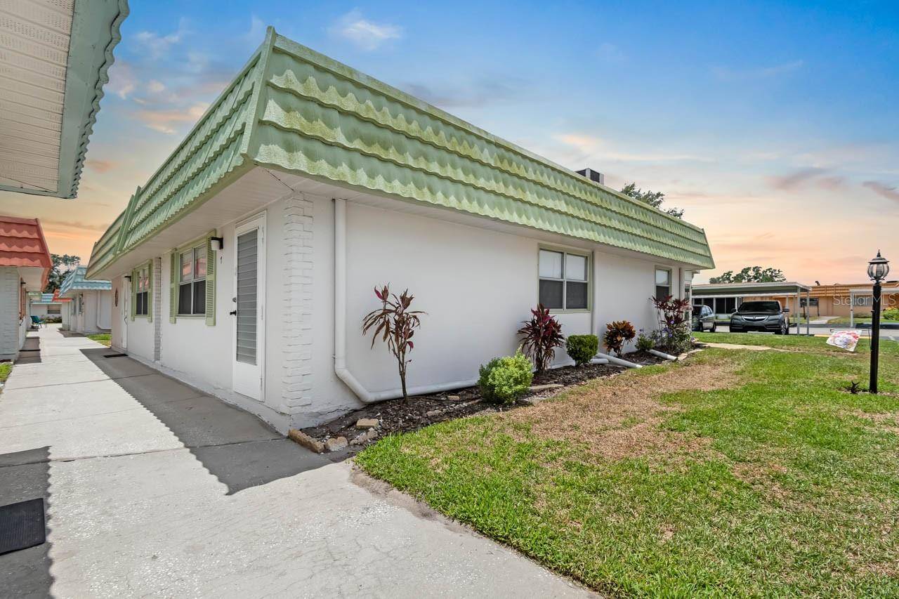 Sun City Center, FL 33573,1802 BEDFORD LN #7