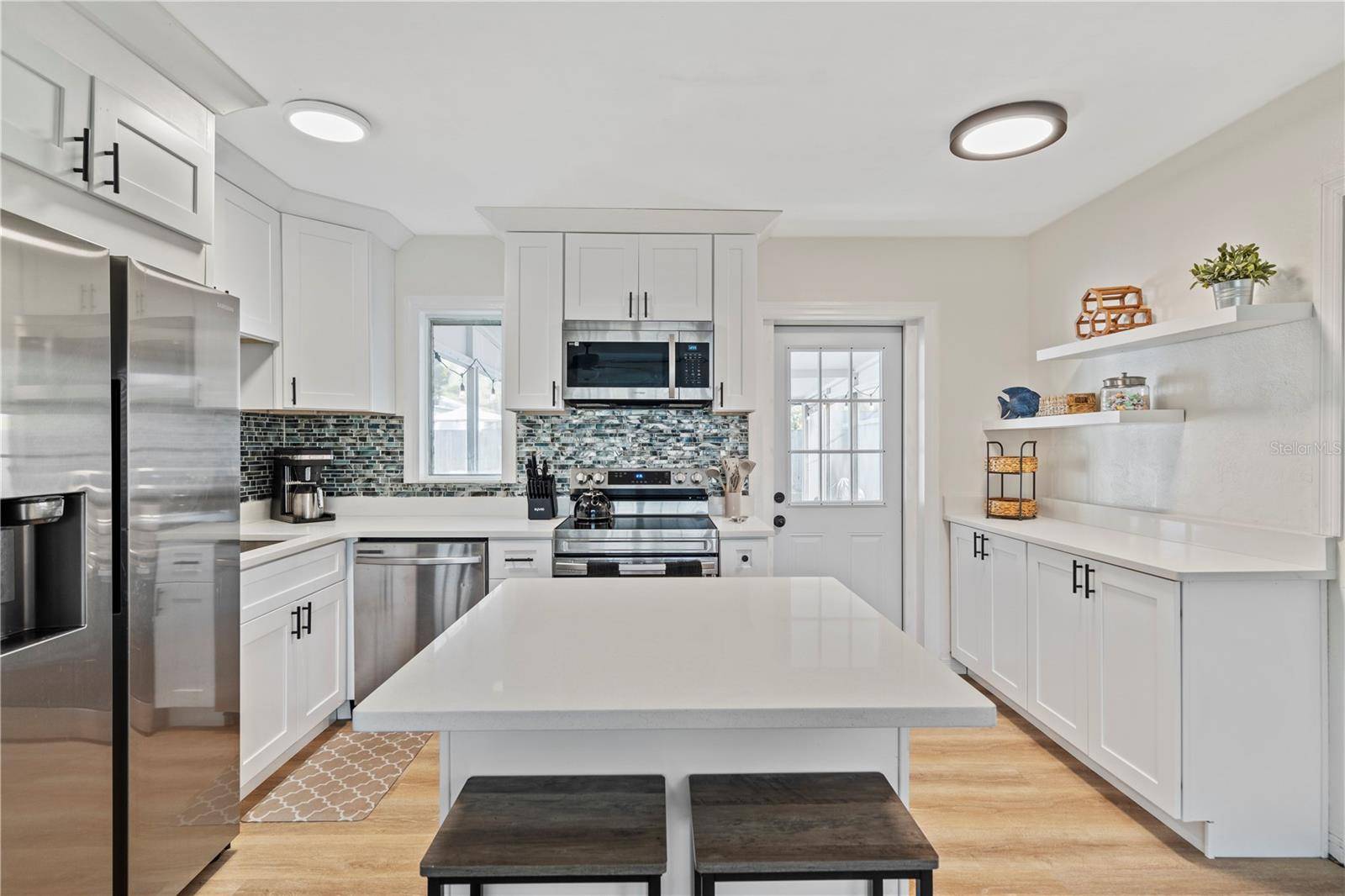 Seminole, FL 33777,8829 93RD ST