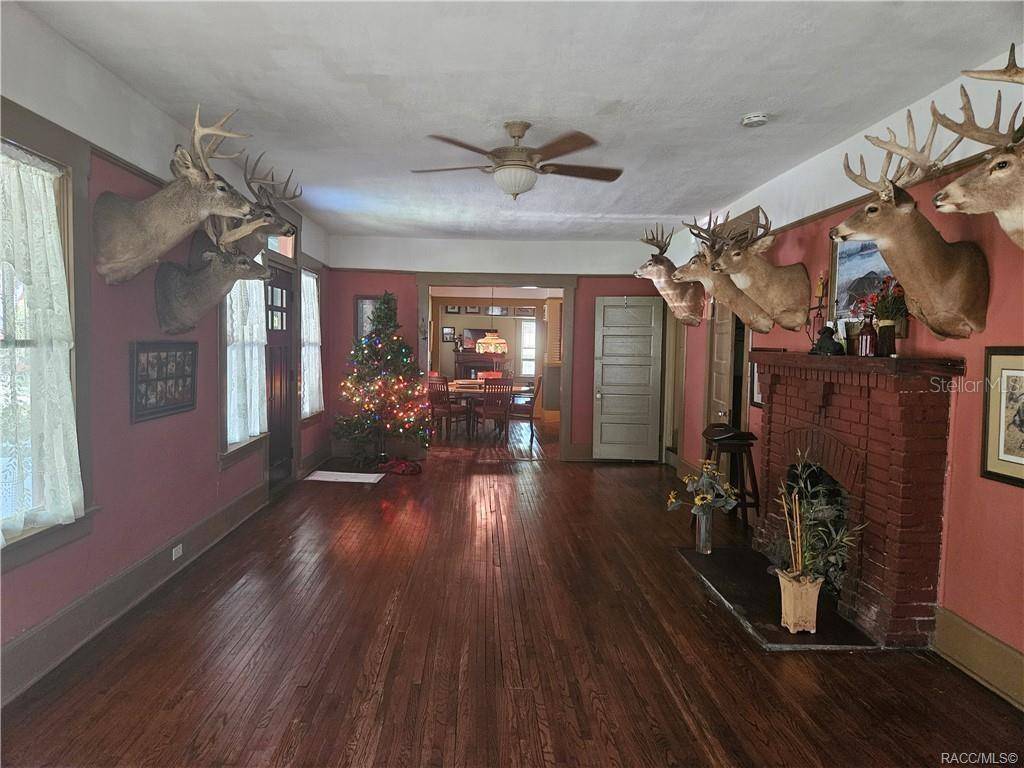 Crystal River, FL 34428,754 NE 2ND AVE