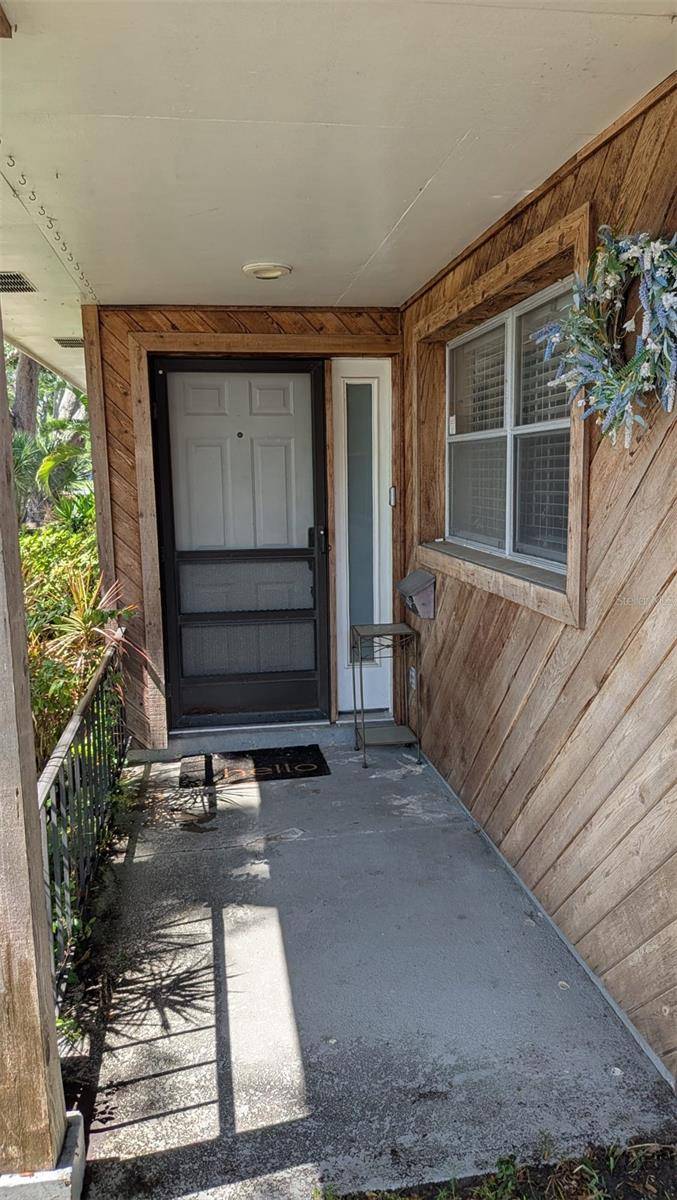 St Petersburg, FL 33714,4021 19TH ST N
