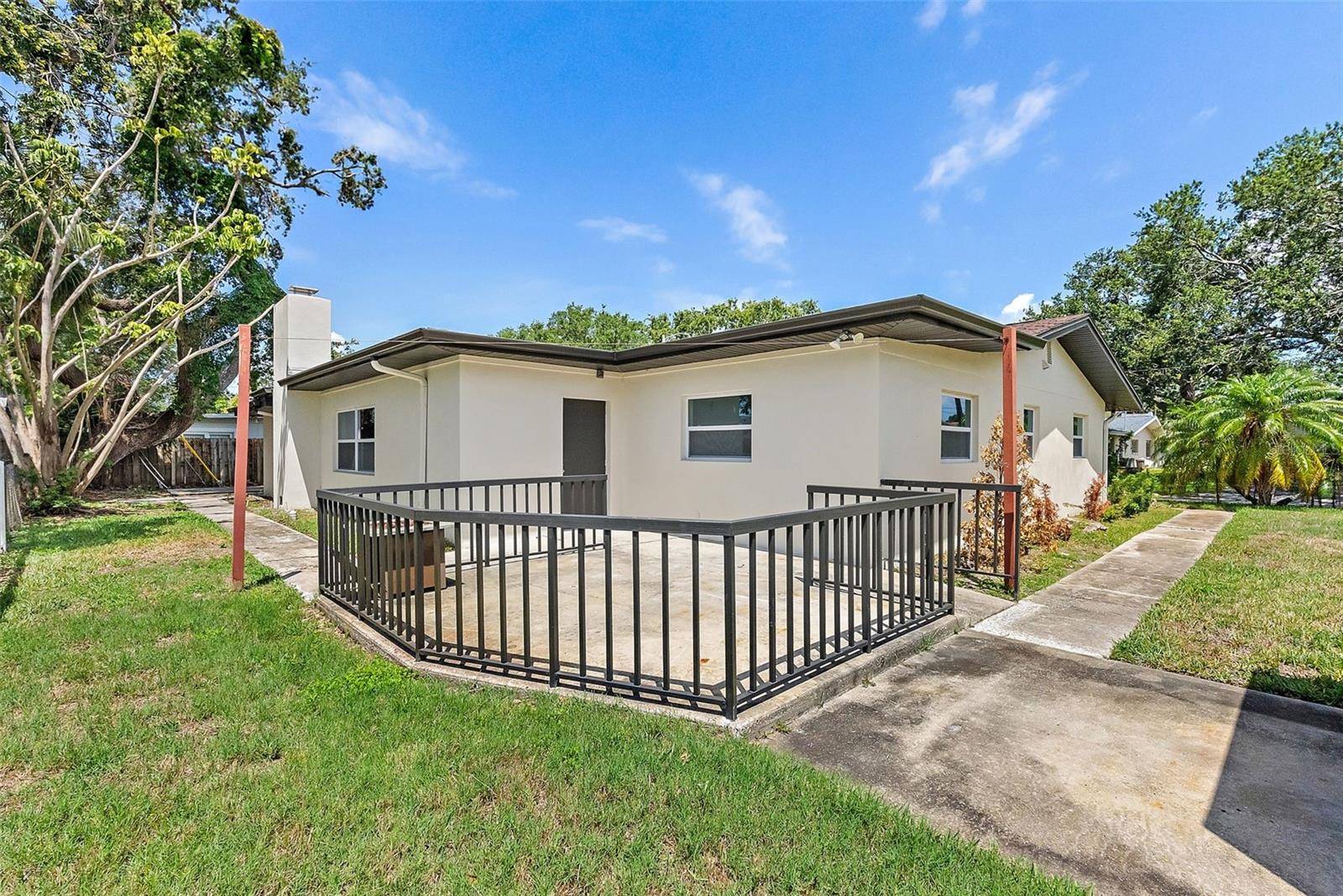 Seminole, FL 33772,11764 PINEDALE AVE