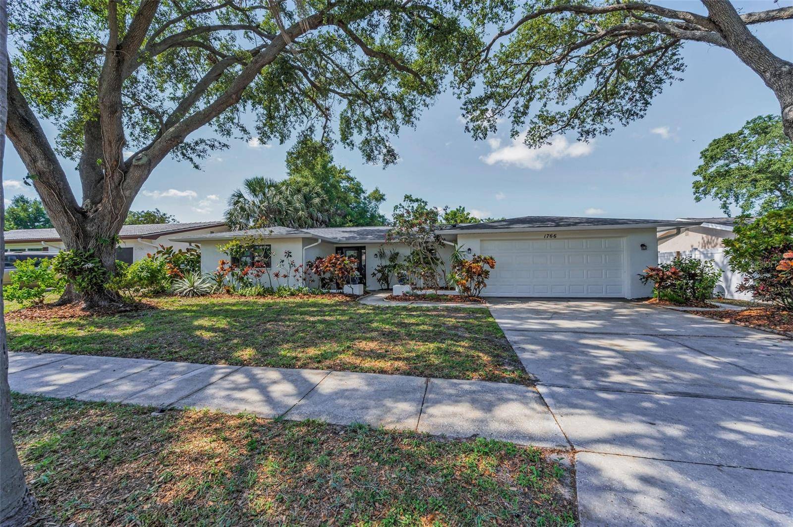 Dunedin, FL 34698,1766 HITCHING POST LN