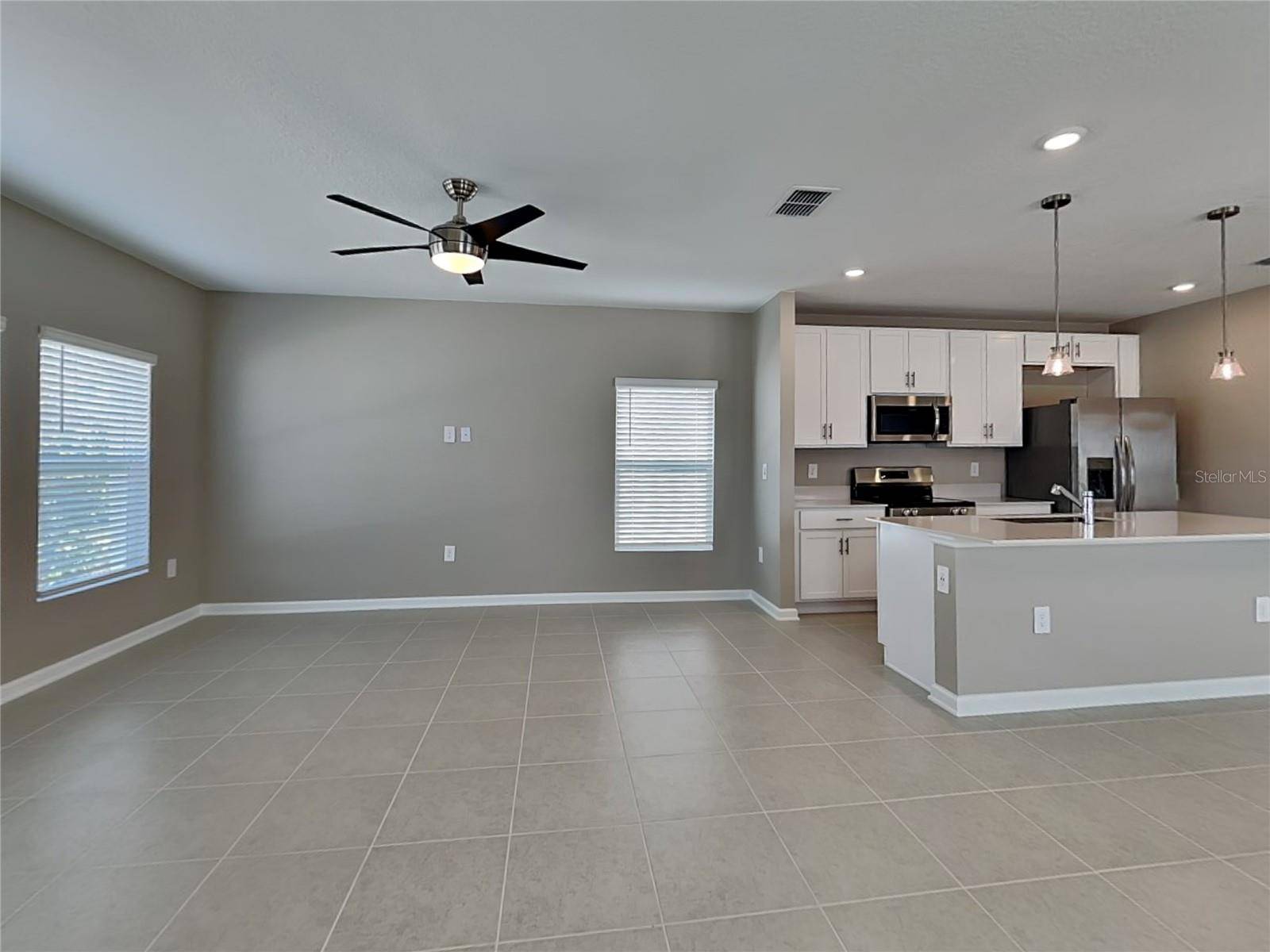 Apopka, FL 32703,1818 RIDER RAIN LN