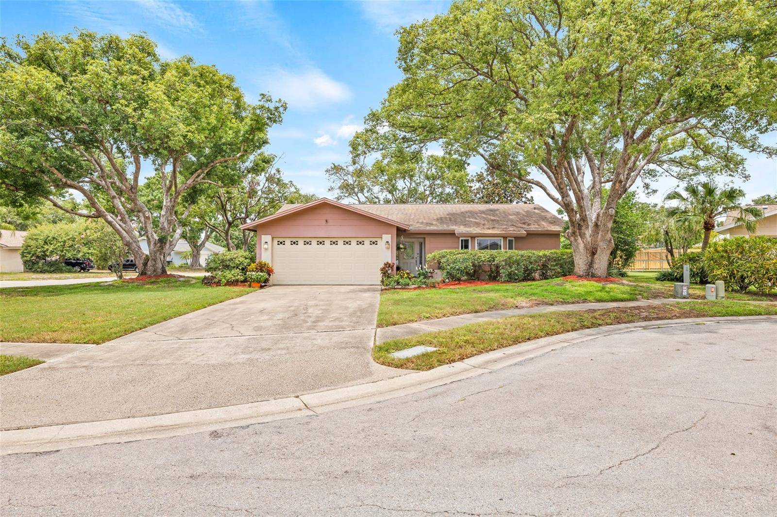 Clearwater, FL 33763,1880 OAK BARK CT