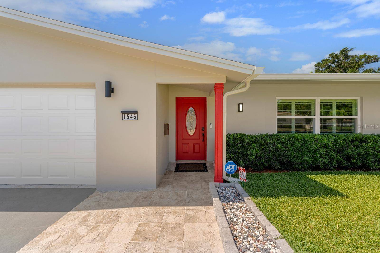 St Petersburg, FL 33705,1546 69TH PL S