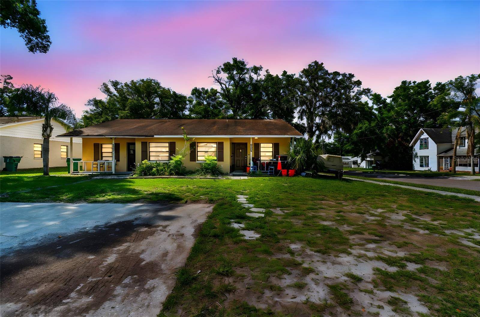 Zephyrhills, FL 33542,38602 2ND AVE