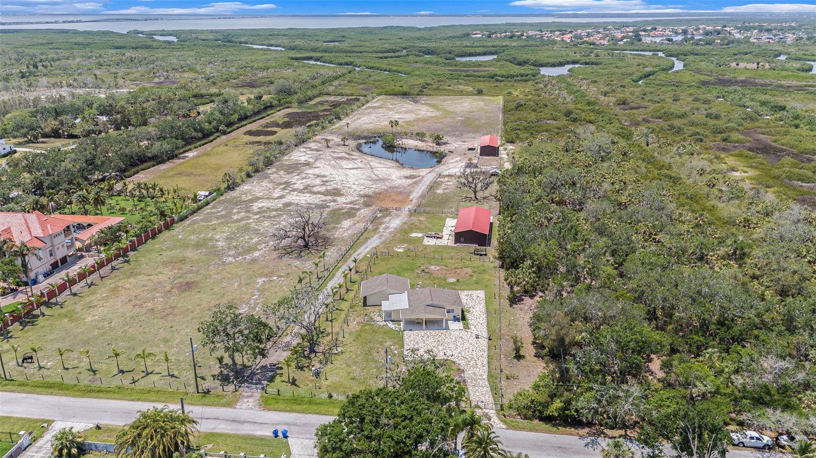 Tampa, FL 33615,5012 TROYDALE RD