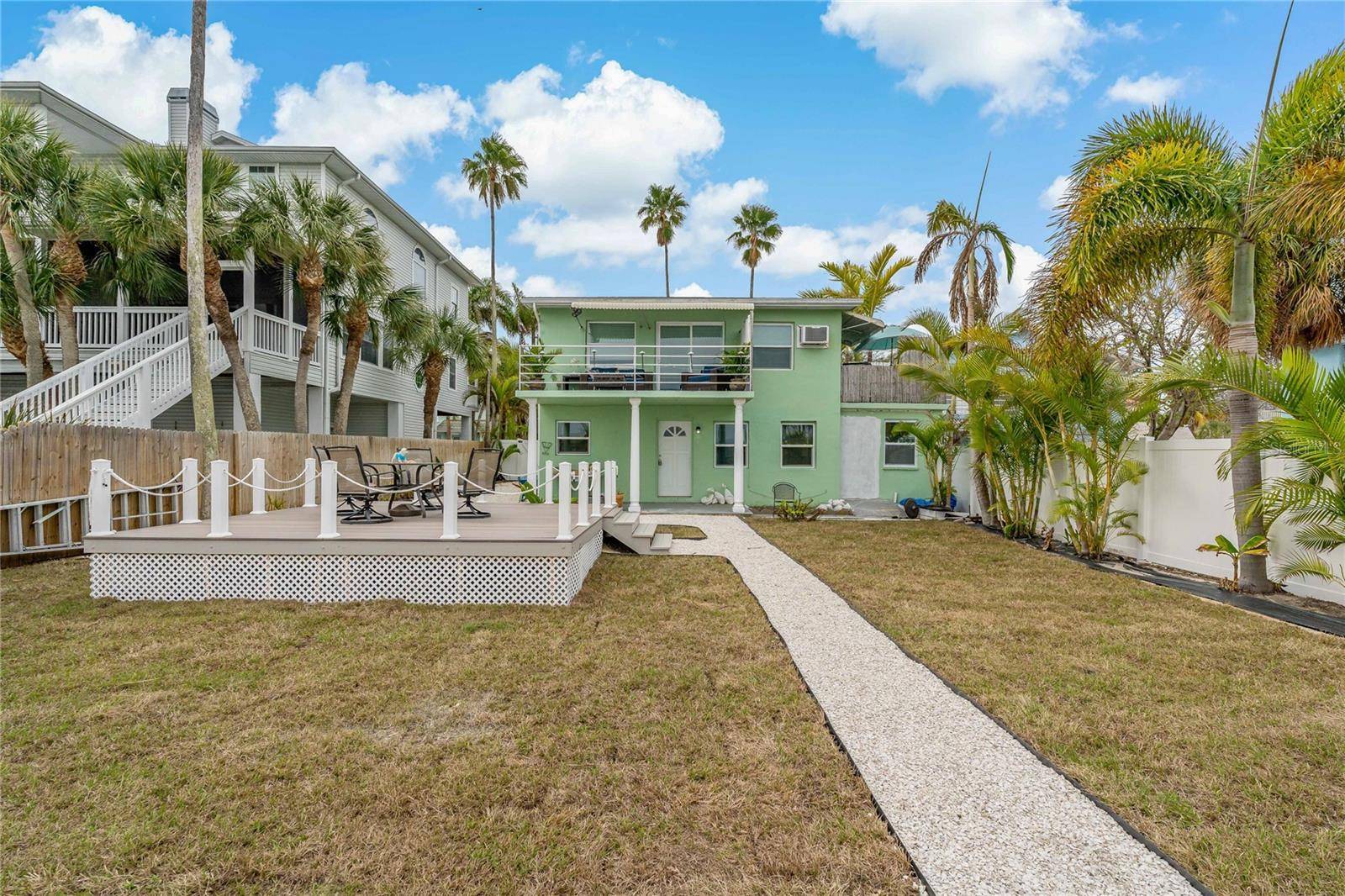 Treasure Island, FL 33706,8441 BAYSHORE DR