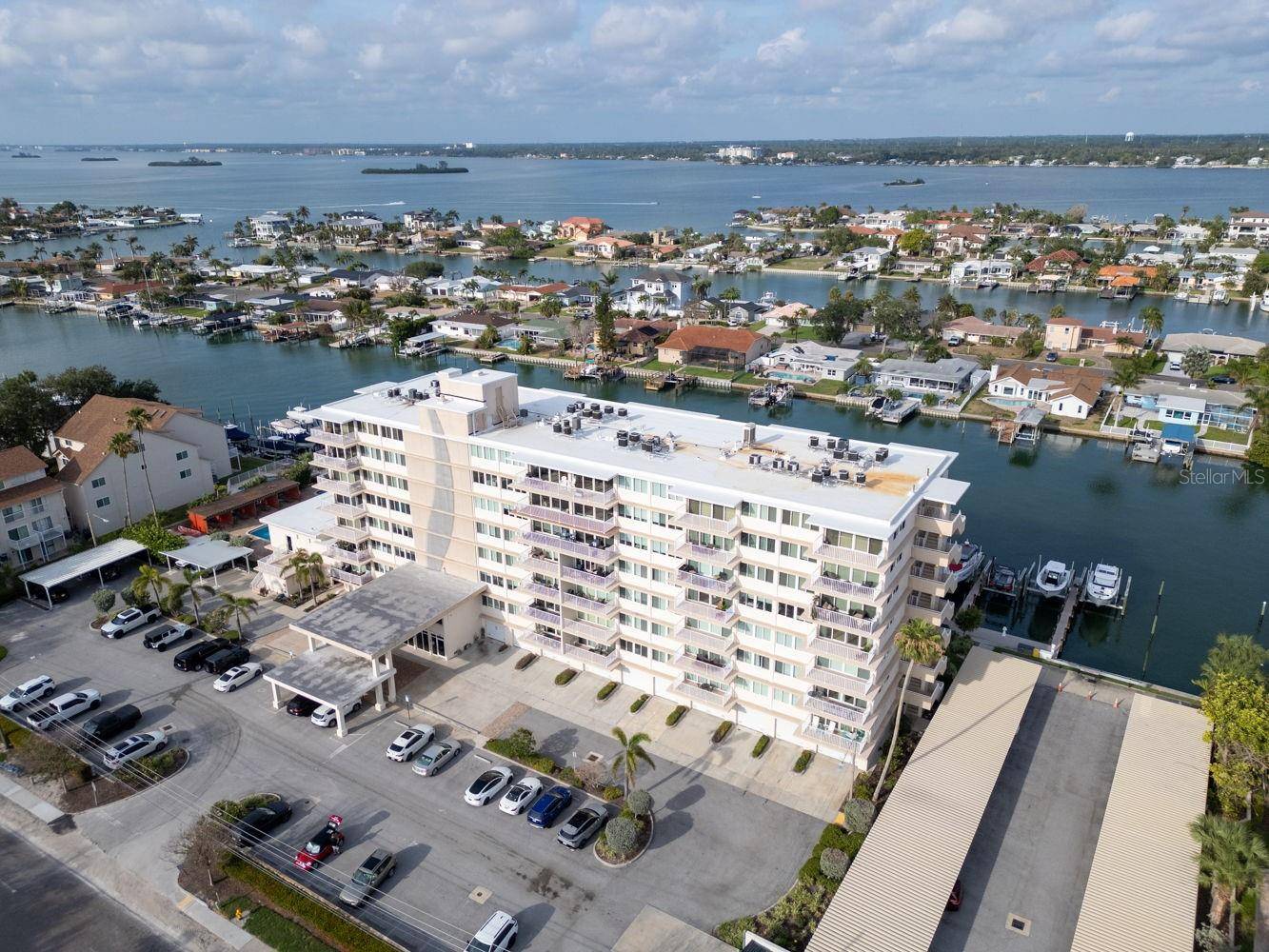 Clearwater Beach, FL 33767,223 ISLAND WAY #7F