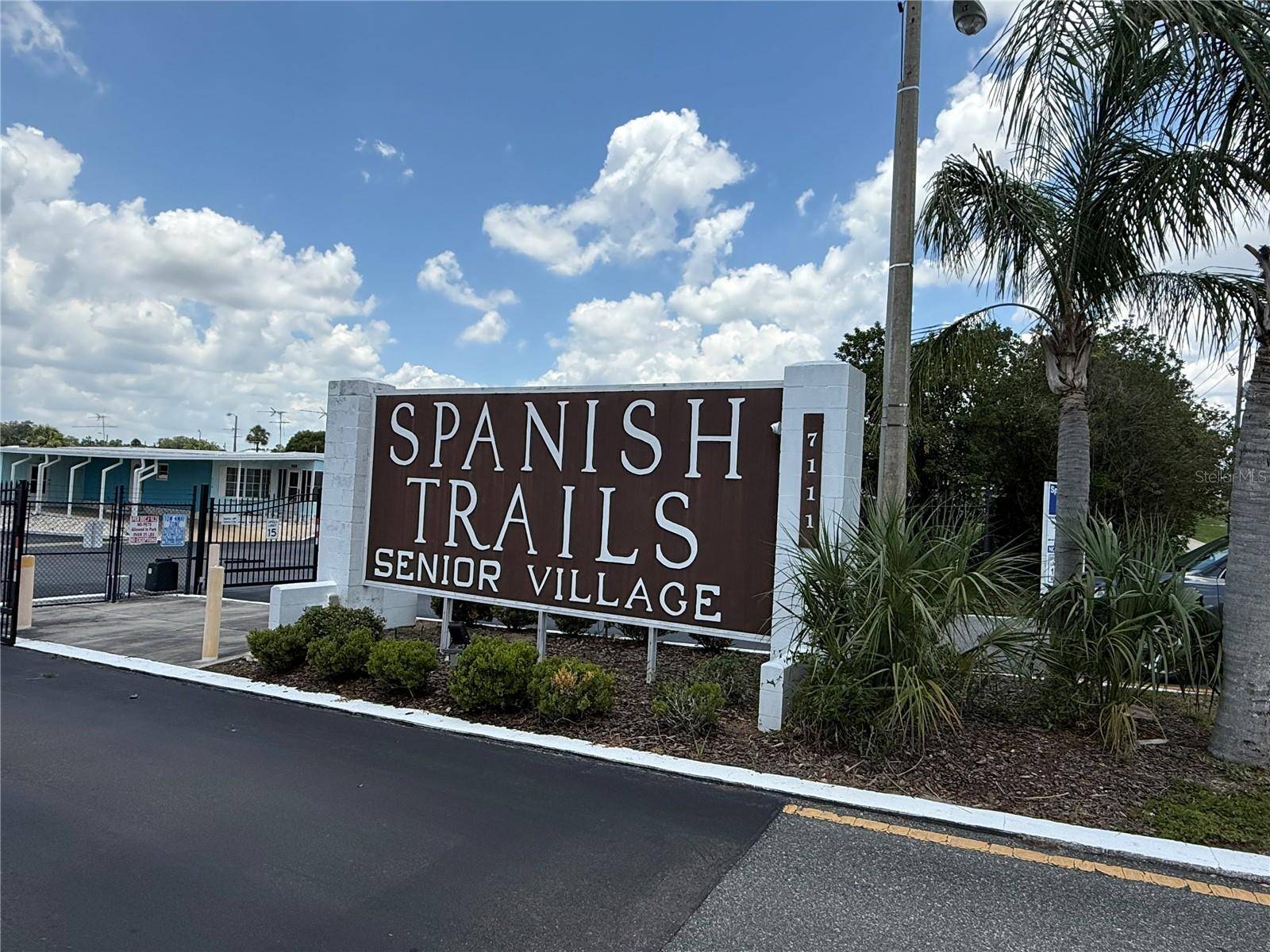 Zephyrhills, FL 33541,37832 MADEIRA AVE