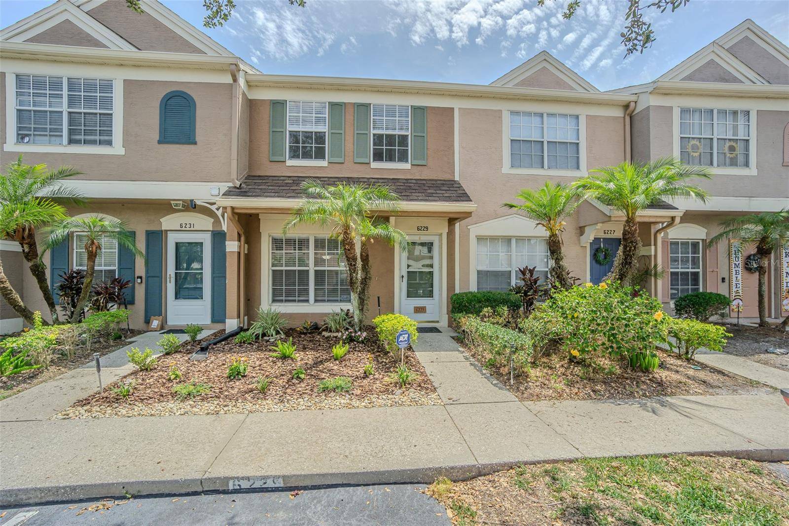 Tampa, FL 33615,6229 BAYSIDE KEY DR