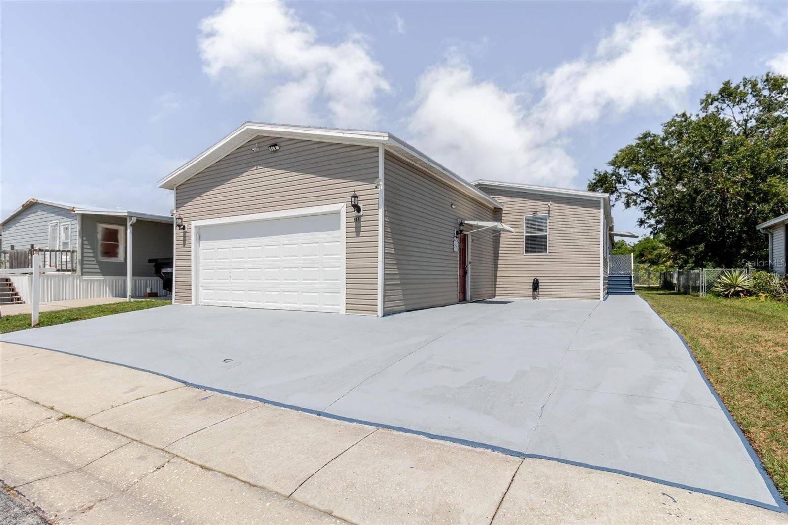 Riverview, FL 33578,8471 FANTASIA PARK WAY