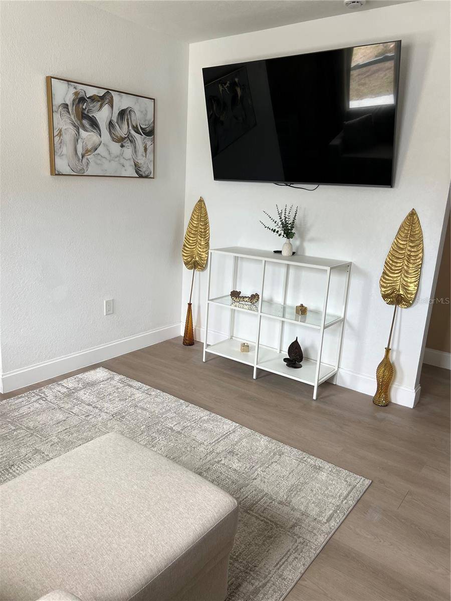 St Petersburg, FL 33711,3859 9TH AVE S