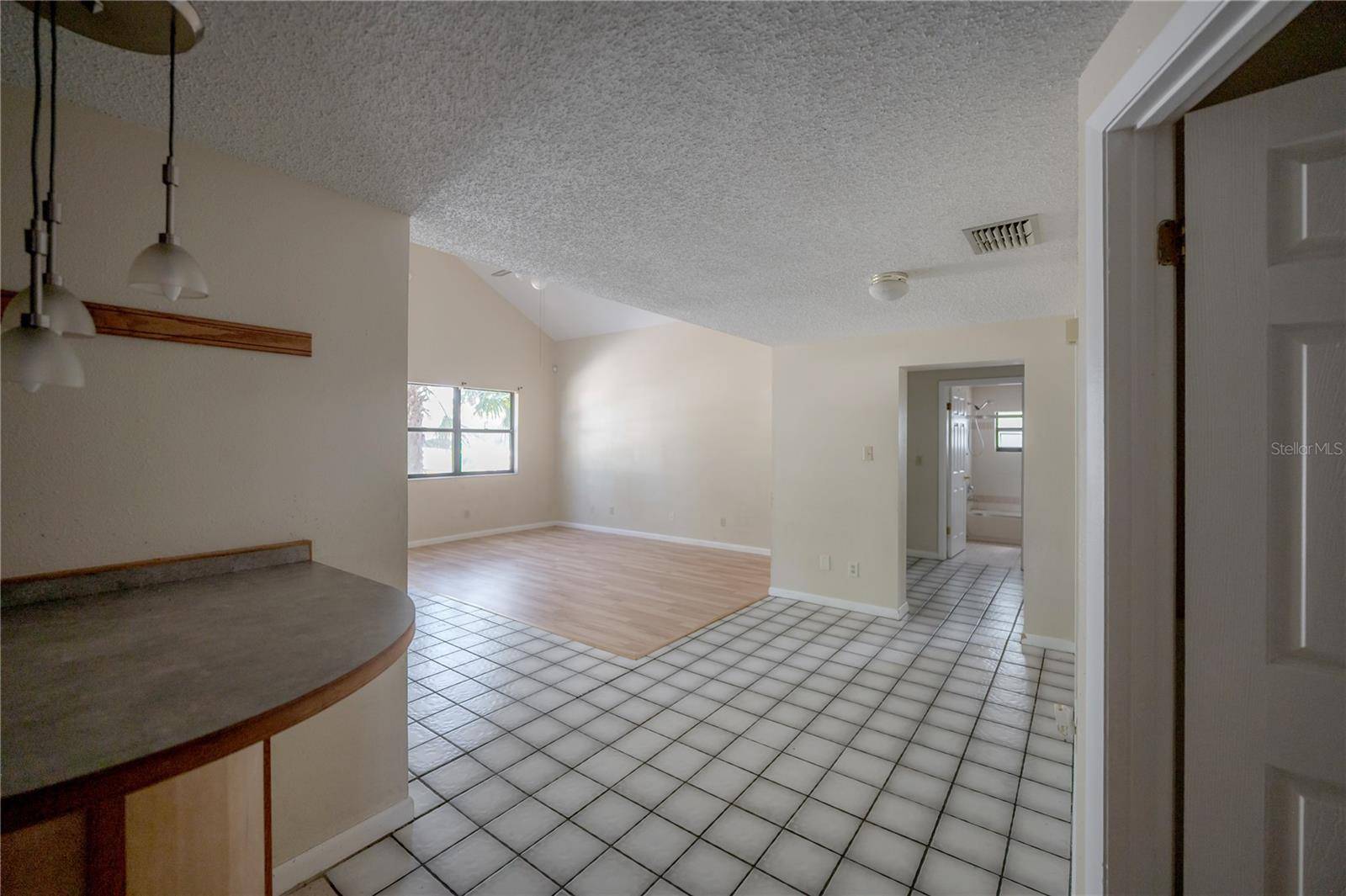 Largo, FL 33774,3256 ADRIAN AVE