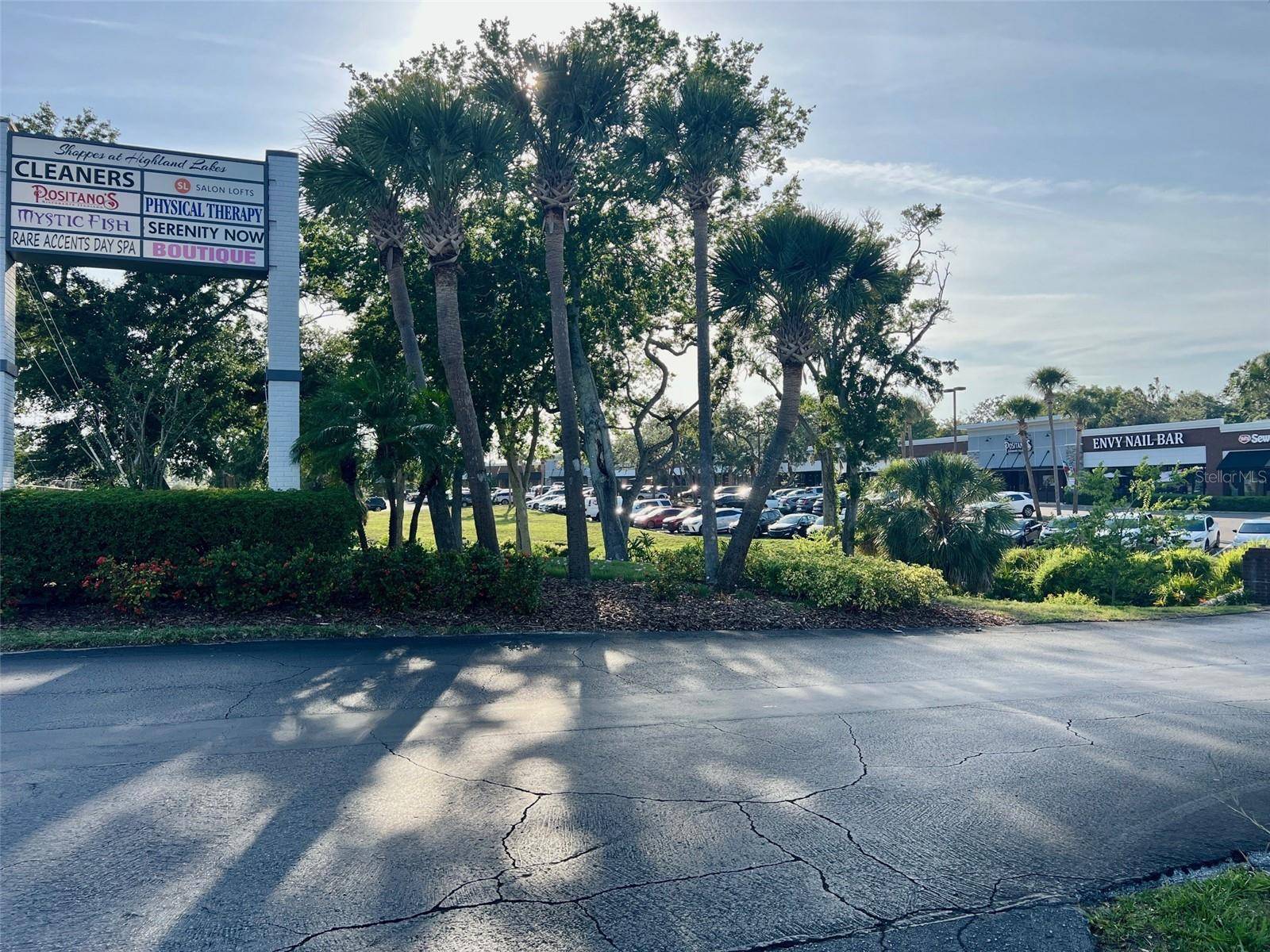Palm Harbor, FL 34684,3273 TAMPA RD