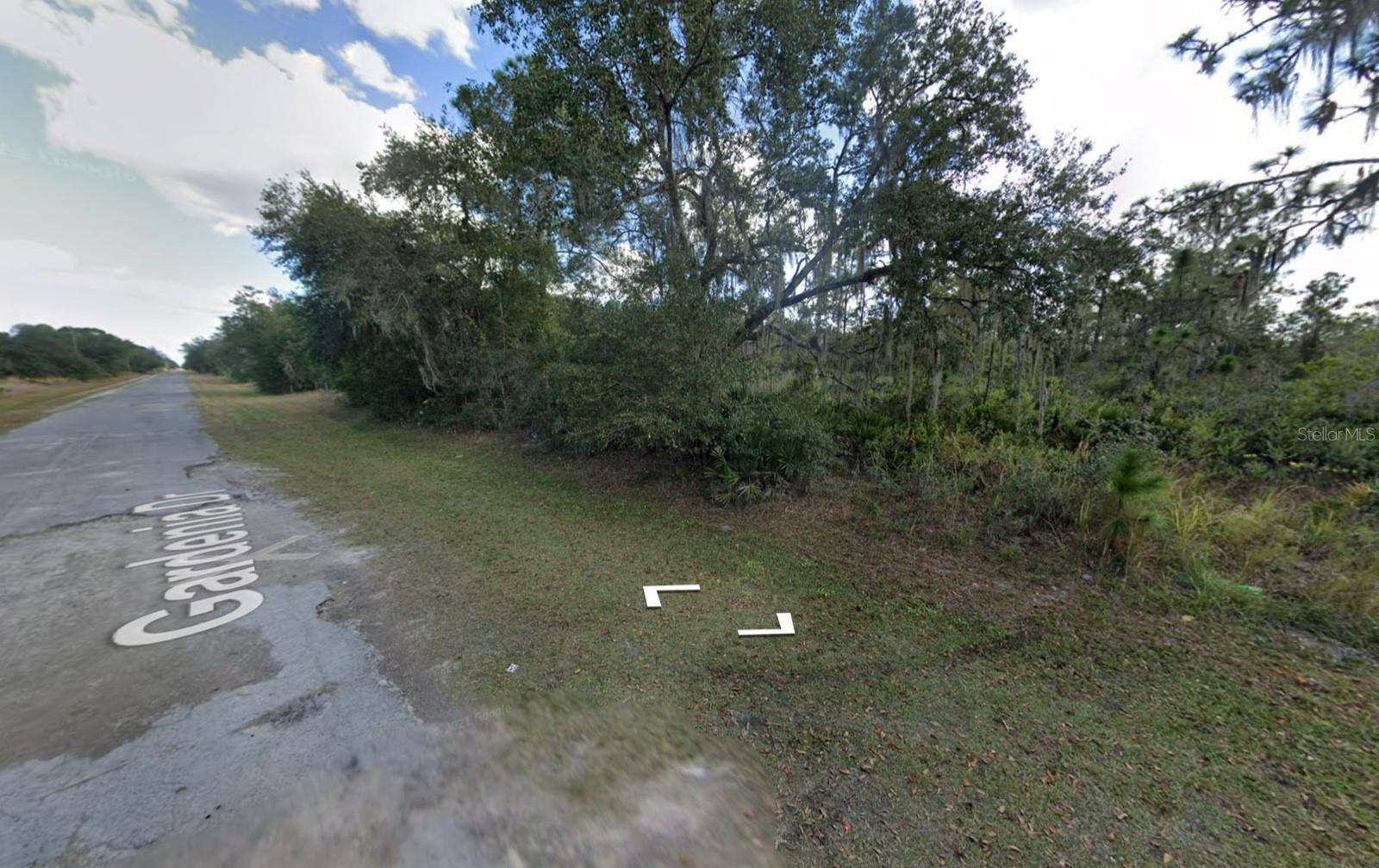 Indian Lake Estates, FL 33855,1105 GARDENIA DR