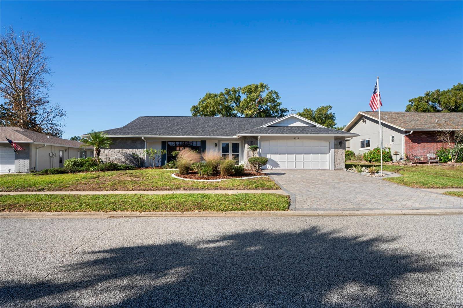 Hudson, FL 34667,8312 ROXBORO DR