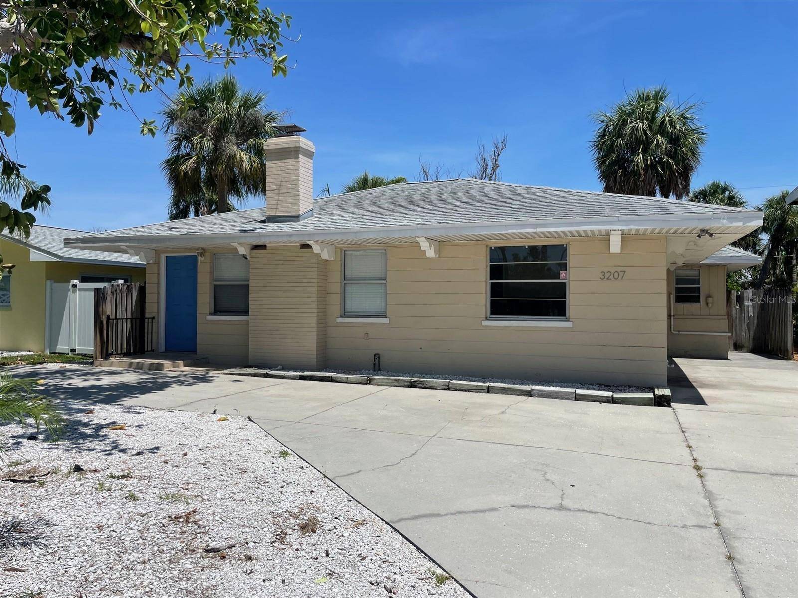 St Pete Beach, FL 33706,3207 S DE BAZAN AVE