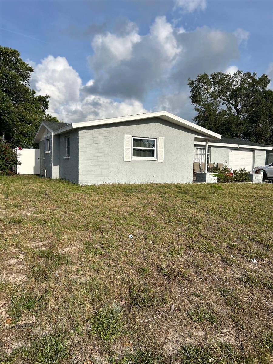 Holiday, FL 34691,3612 DEVONSHIRE DR