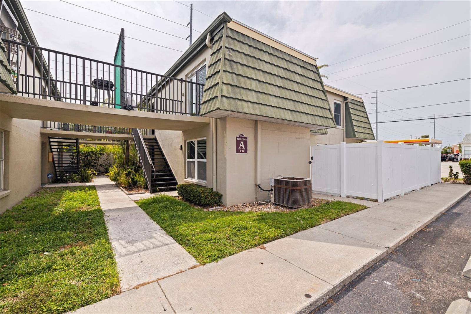 Clearwater, FL 33755,1799 N HIGHLAND AVE #3