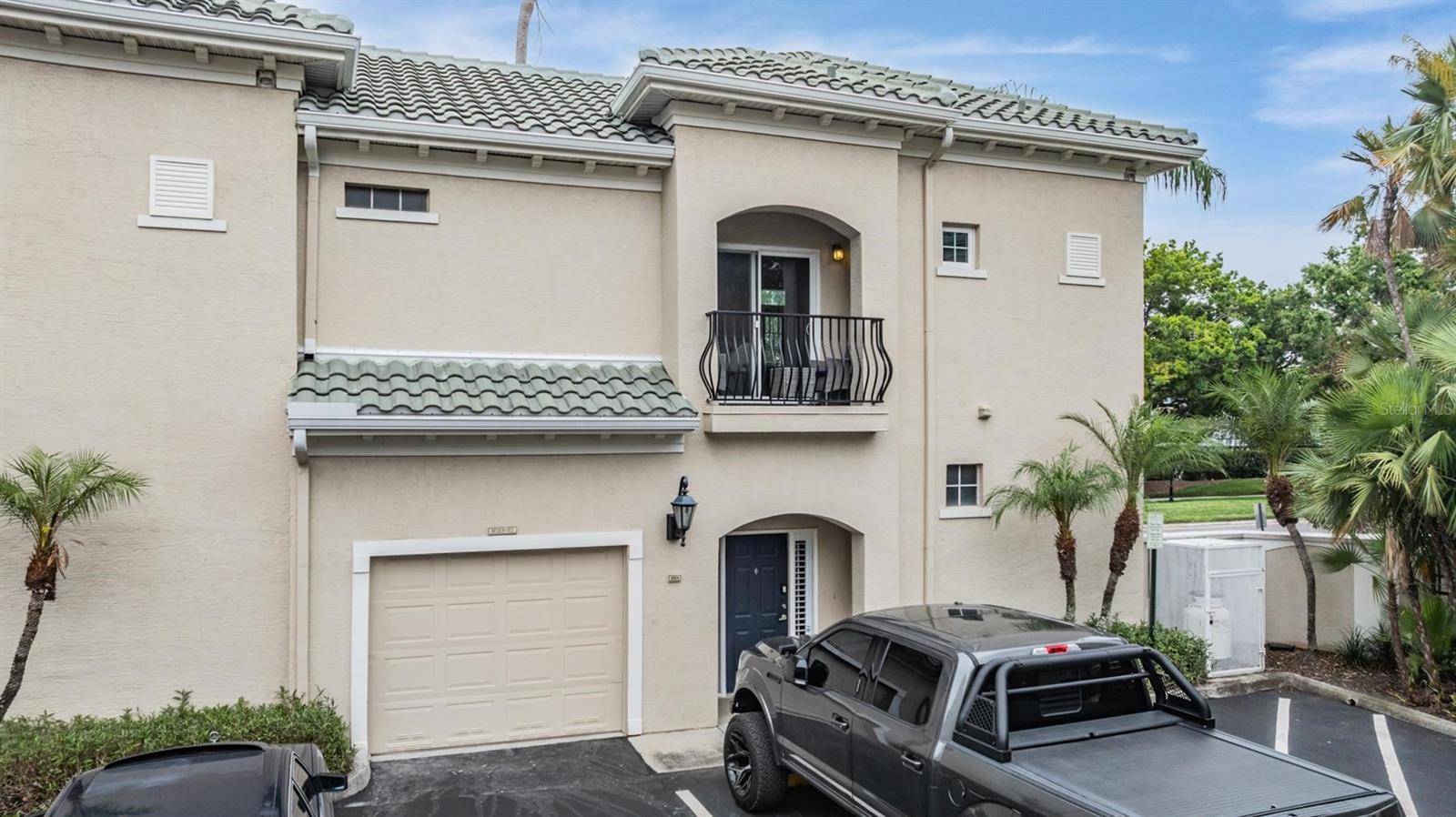 Tampa, FL 33602,501 KNIGHTS RUN AVE #6104