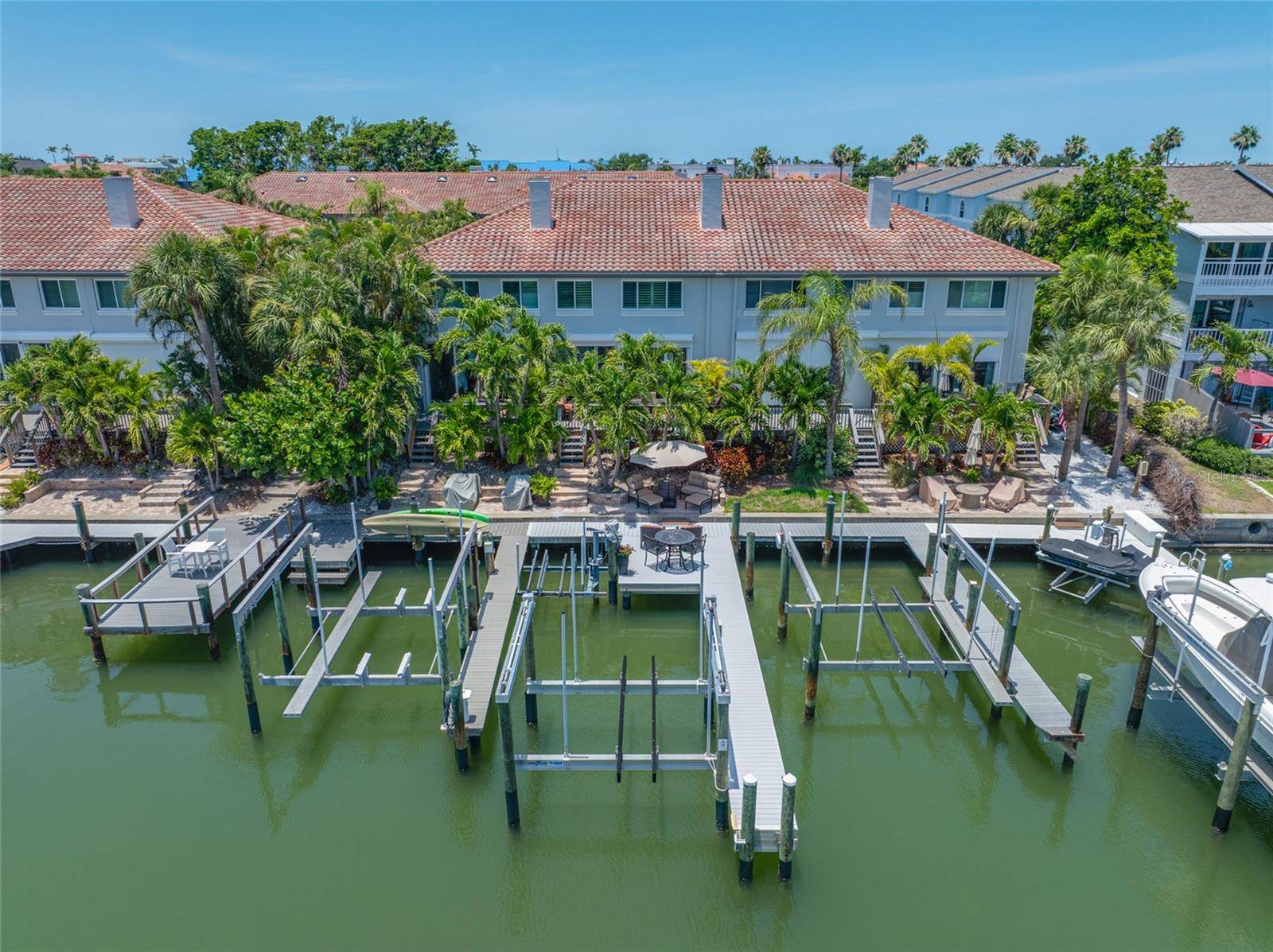 Tierra Verde, FL 33715,903 PINELLAS BAYWAY S #103