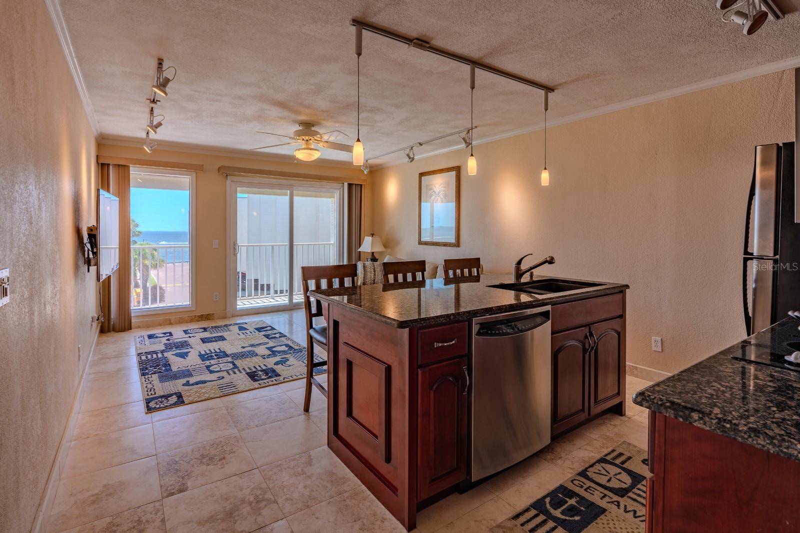 Tampa, FL 33607,2506 N ROCKY POINT DR #341