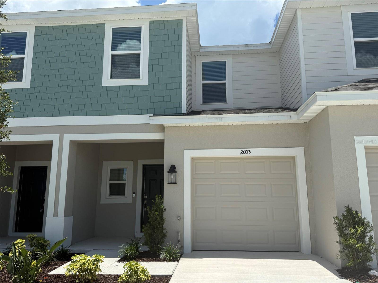 Wesley Chapel, FL 33543,2075 HALLIER CV