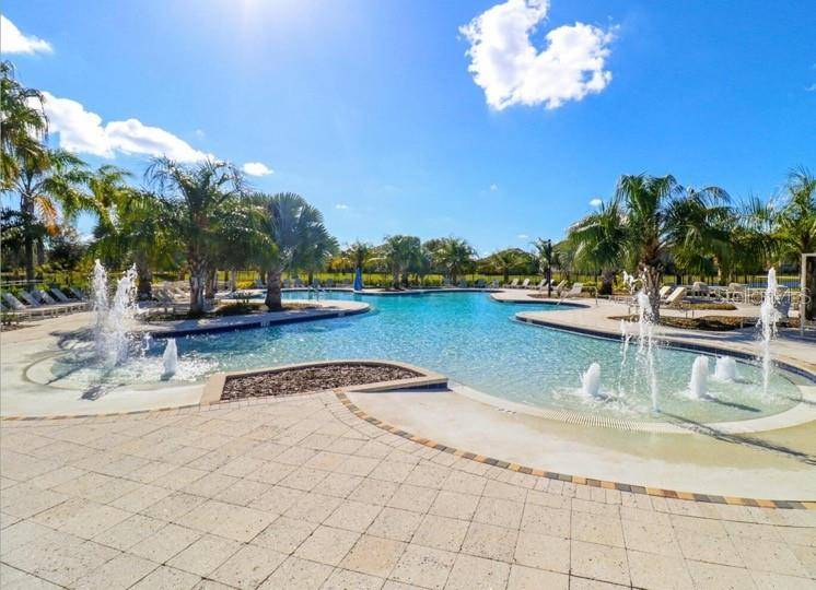 Ruskin, FL 33573,9650 SAGE CREEK DR