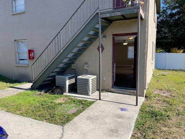 Tampa, FL 33611,3716 W BAY AVE #B