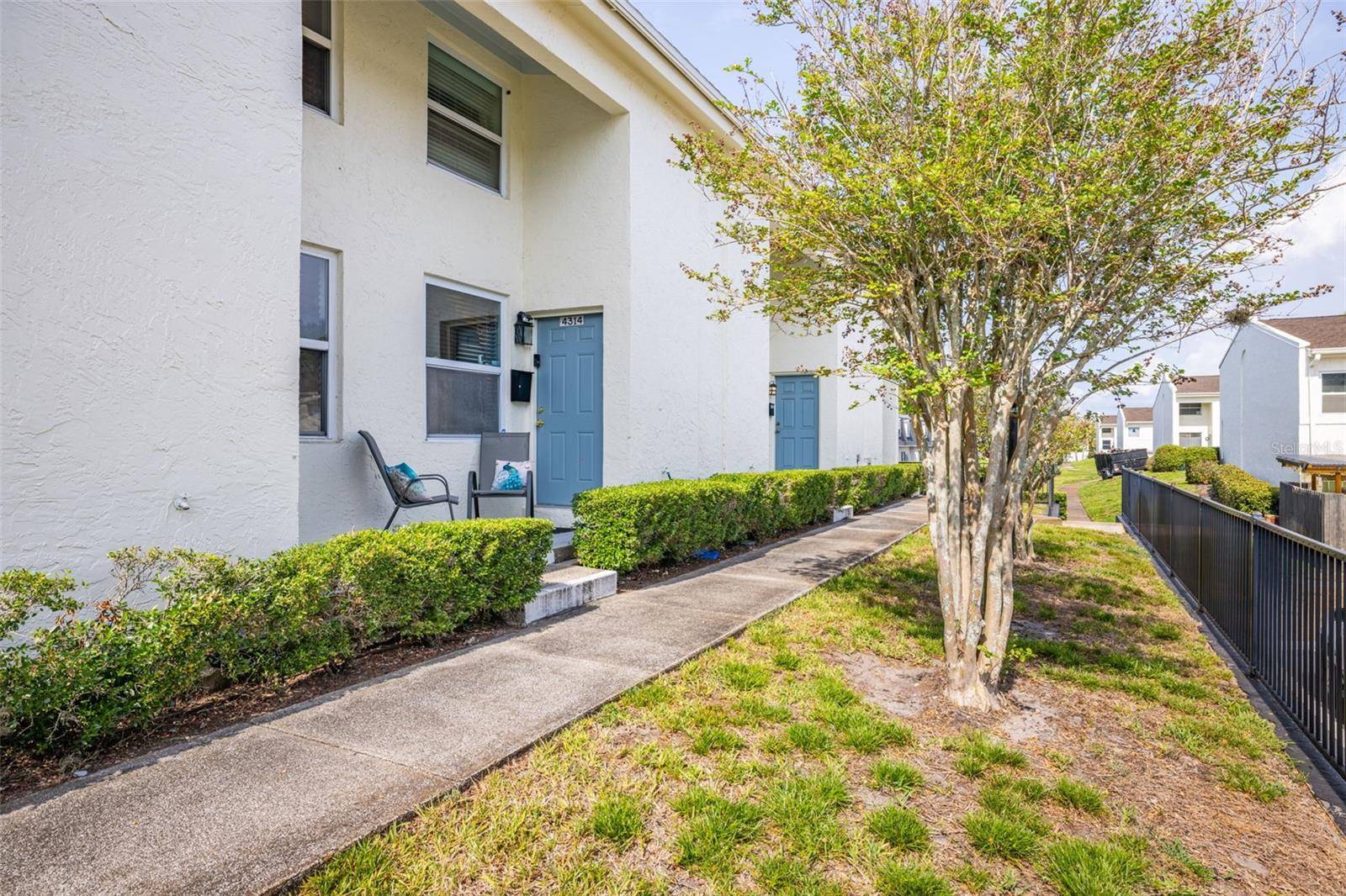 Tampa, FL 33611,4314 LA MORA CT