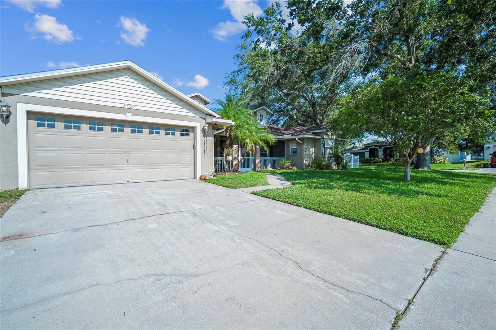 Valrico, FL 33596,2507 DEWBERRY ST