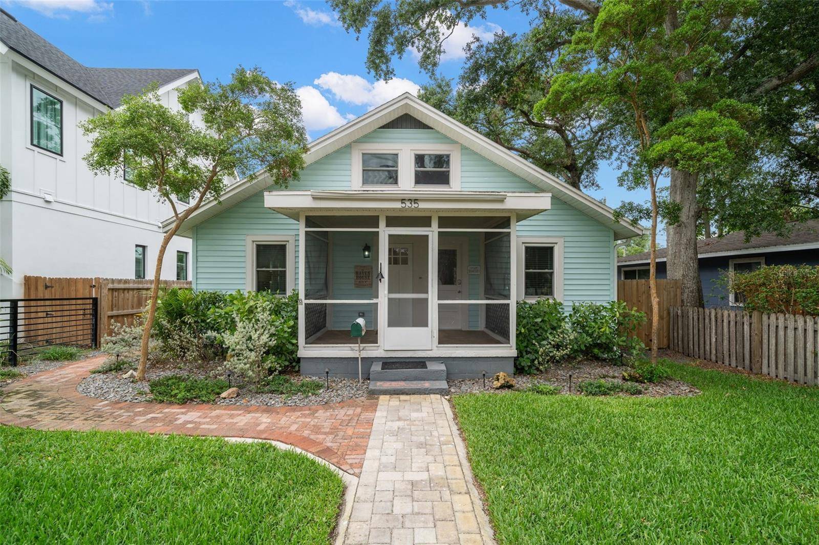 St Petersburg, FL 33703,535 31ST AVE N