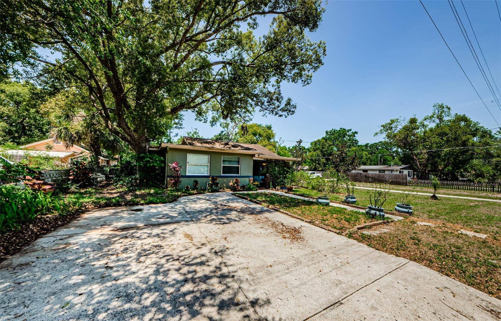 Tampa, FL 33604,6618 N 11TH ST