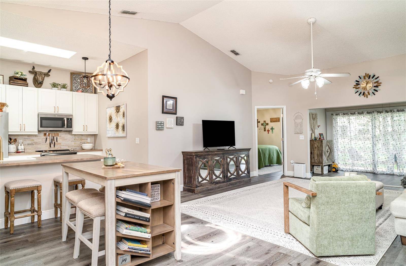 Sun City Center, FL 33573,2403 NANTUCKET FIELD WAY #27