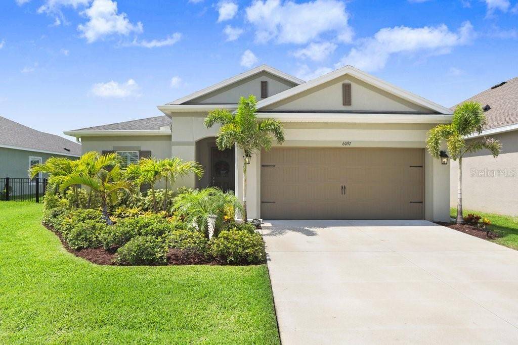 Apollo Beach, FL 33572,6097 GOLDEN NETTLE DR