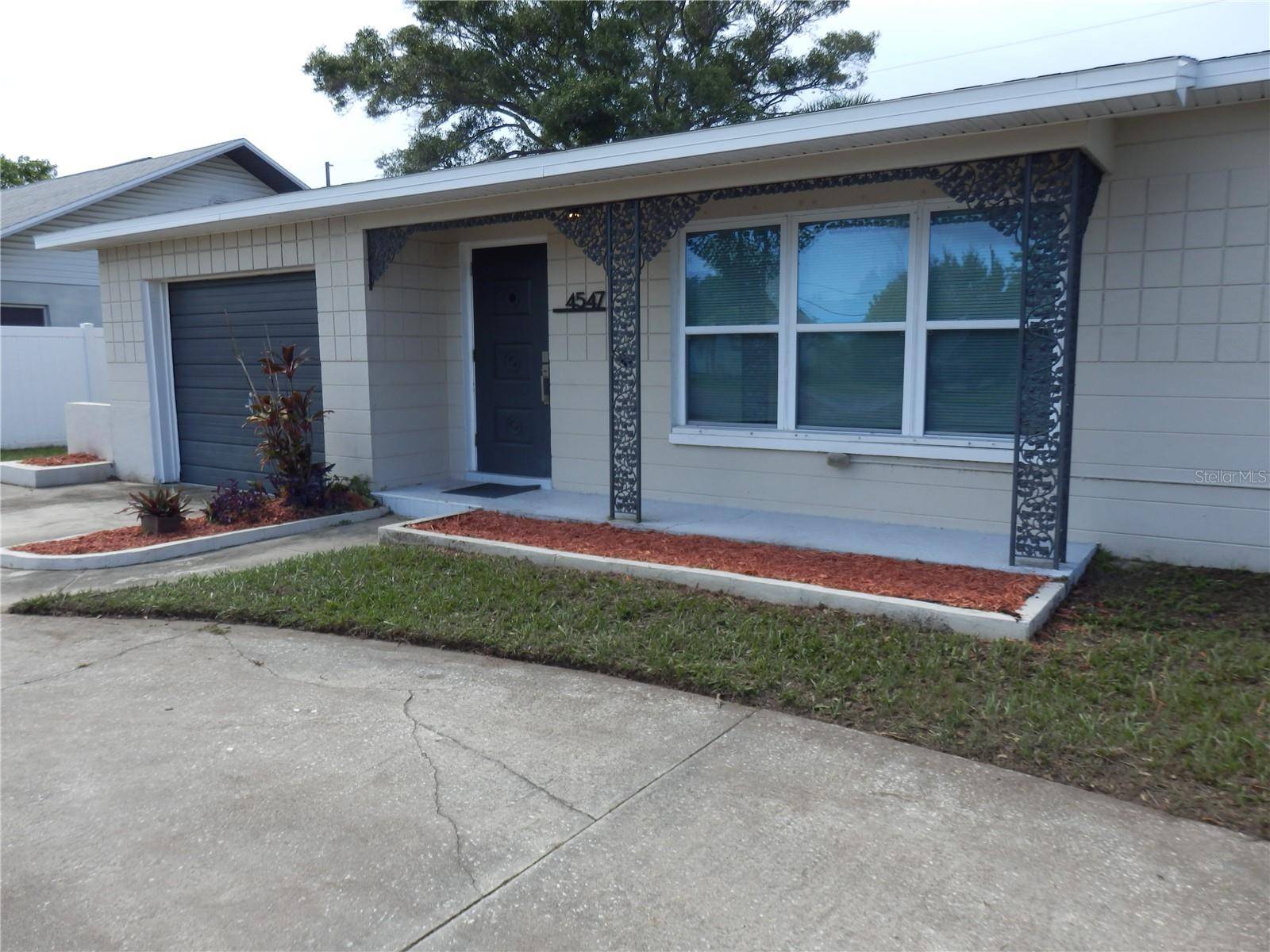 St Petersburg, FL 33714,4547 54TH AVE N