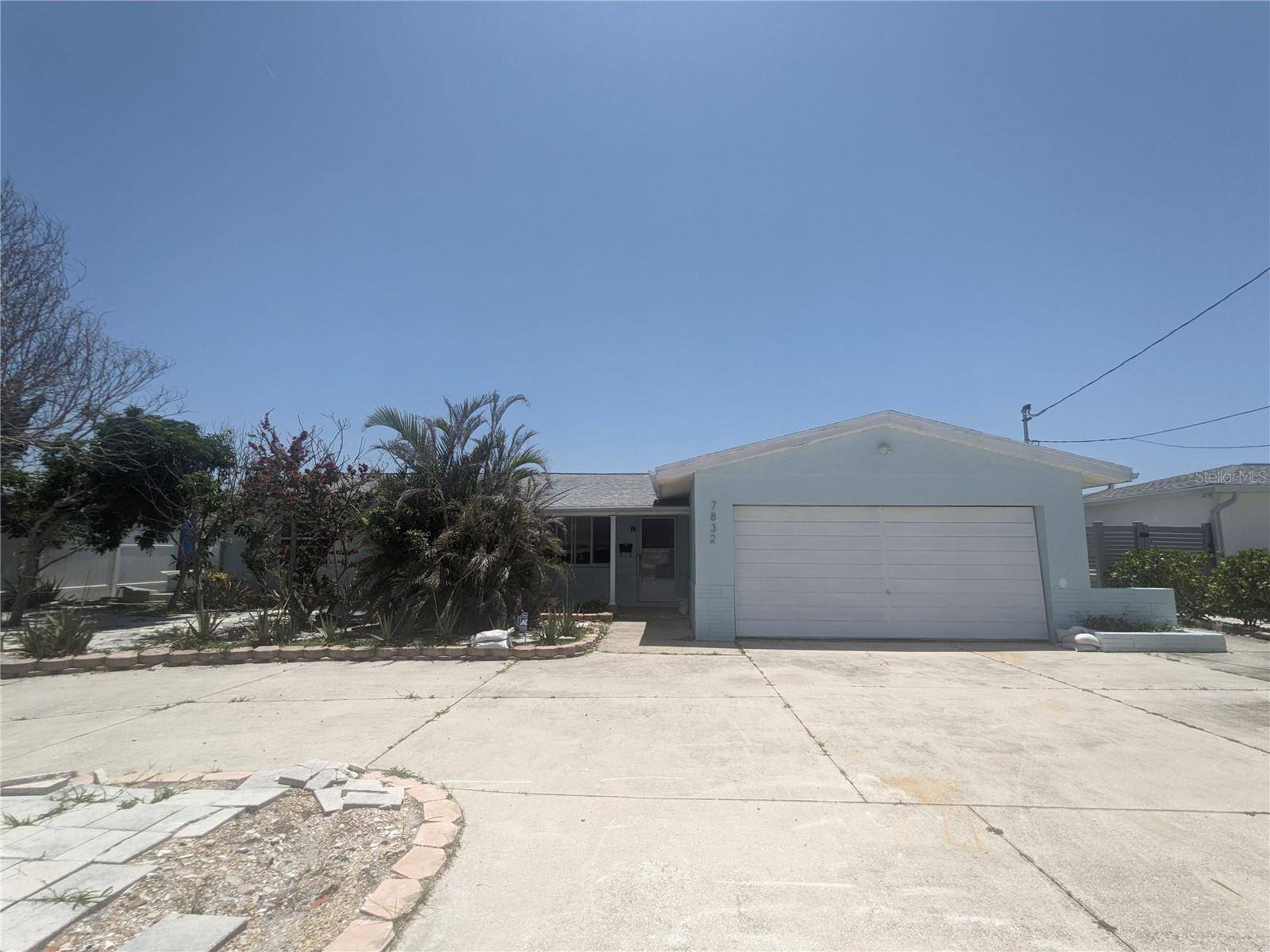 St Petersburg, FL 33707,7832 3RD AVE S